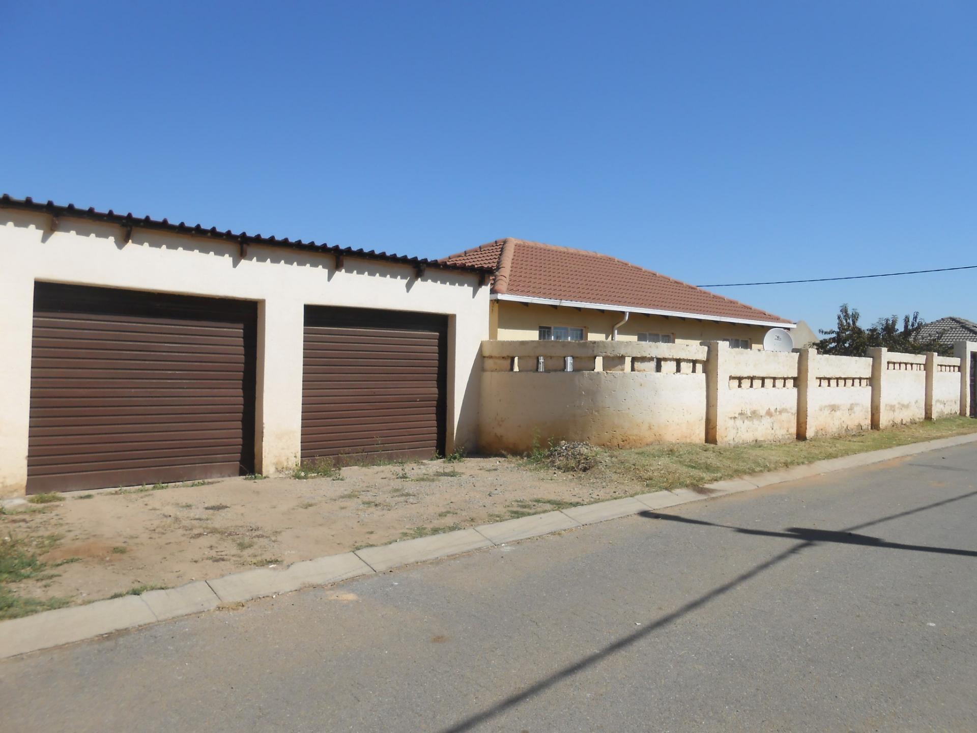 Front View of property in Riverlea - JHB
