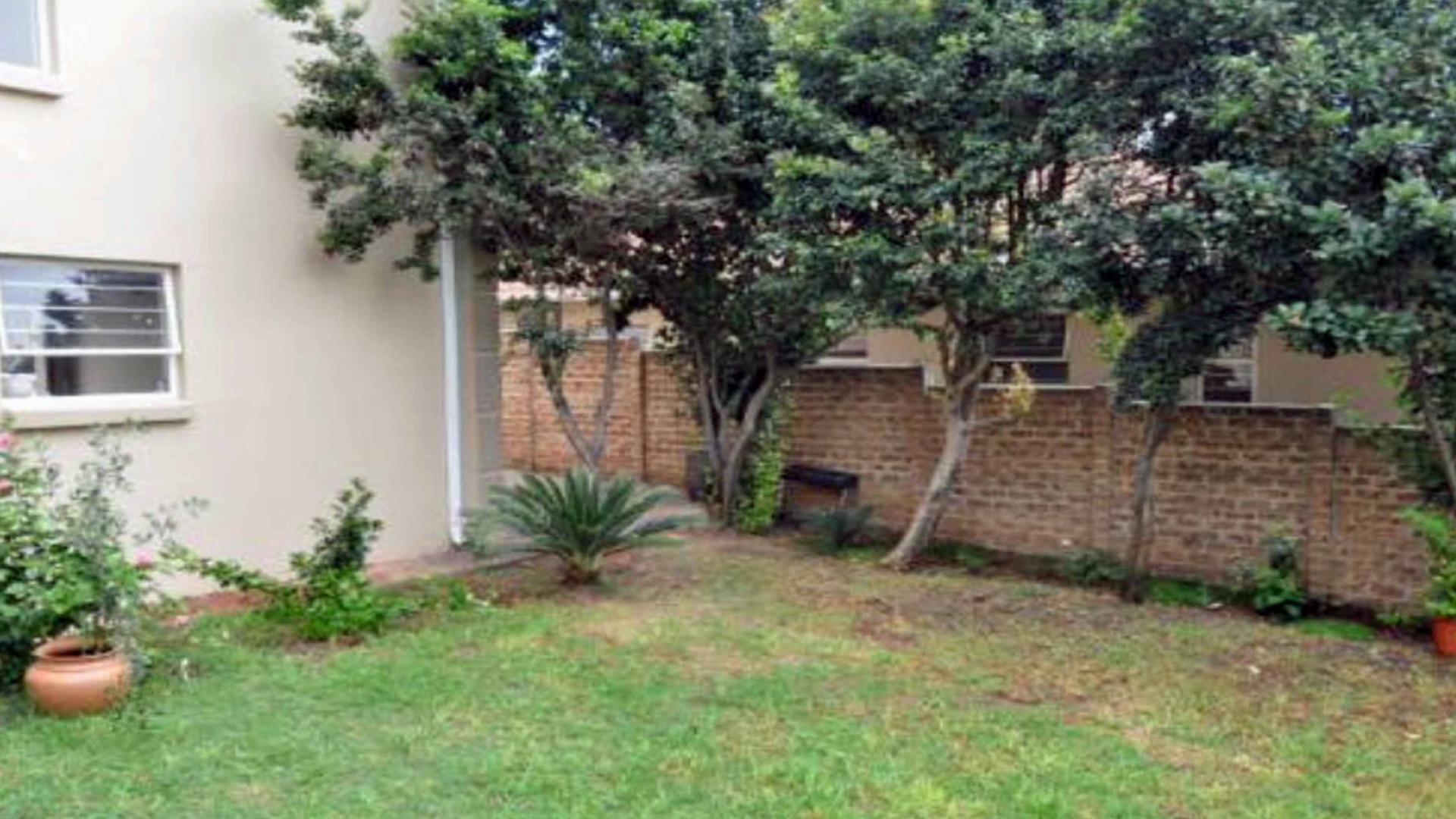 Backyard of property in Kengies