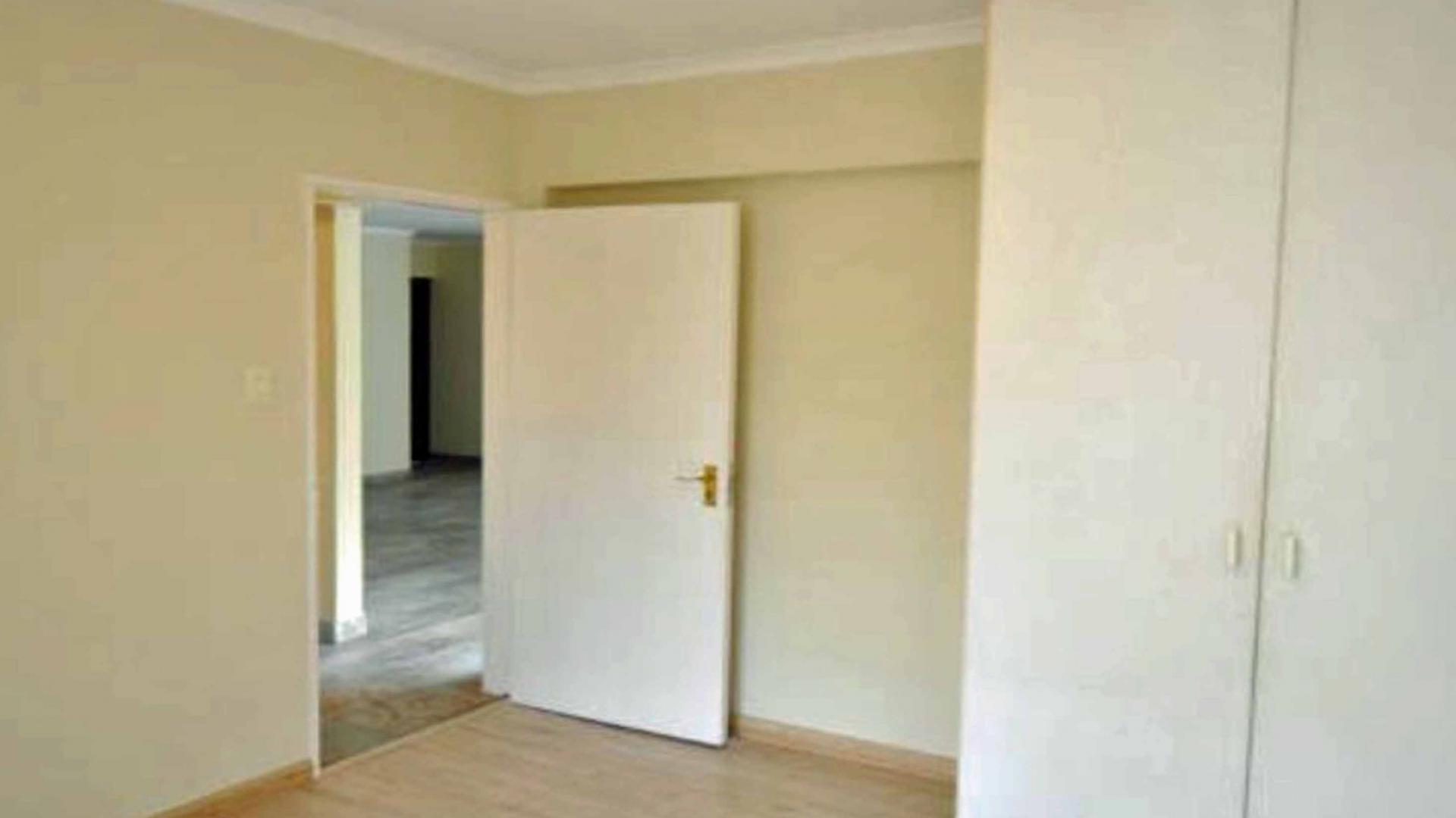 Bed Room 3 - 12 square meters of property in Kengies