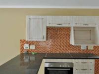 Kitchen - 21 square meters of property in Kengies