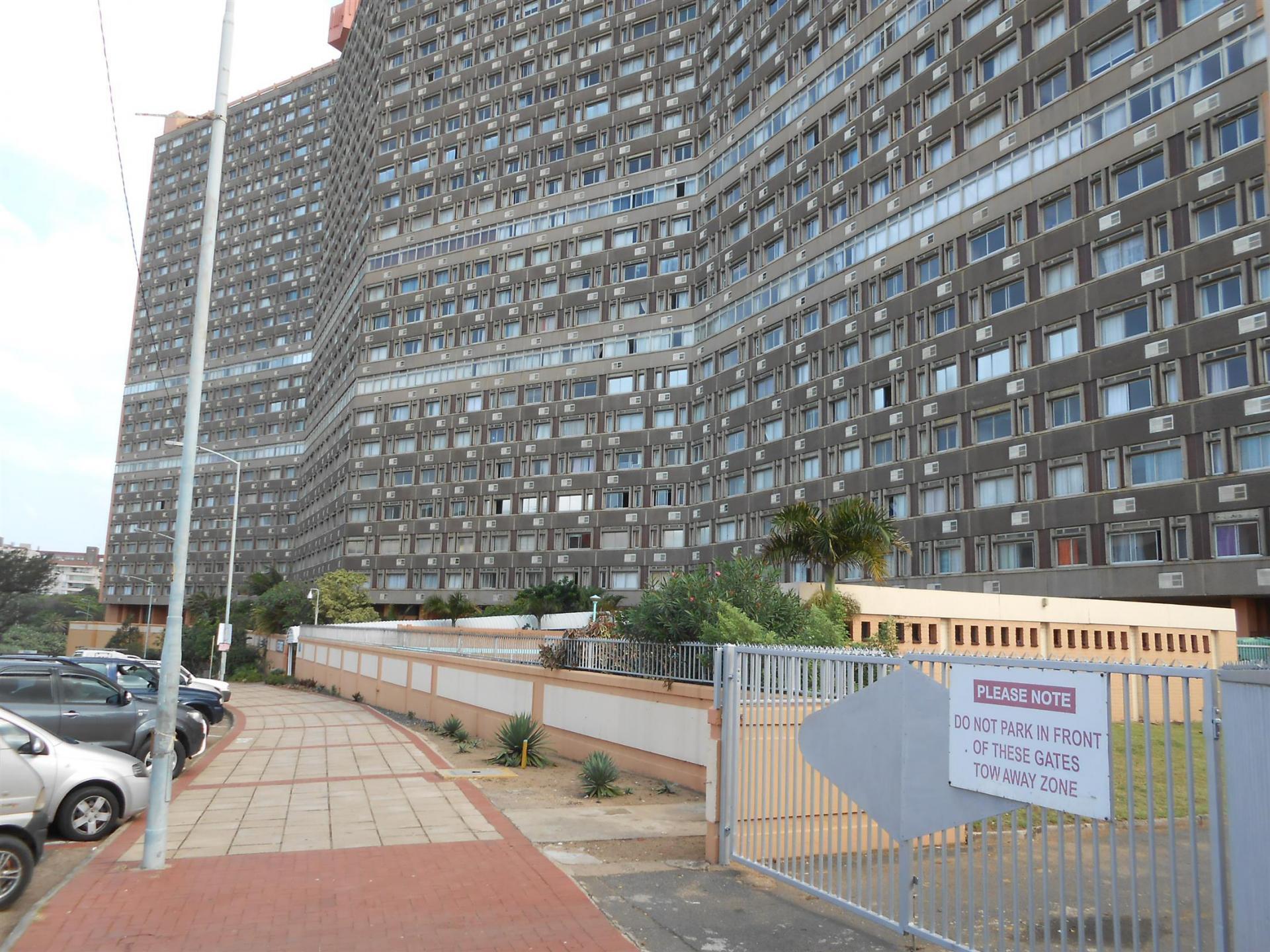 Front View of property in Amanzimtoti 