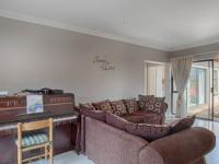 Lounges of property in Silver Lakes Golf Estate