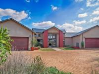 Front View of property in Silver Lakes Golf Estate