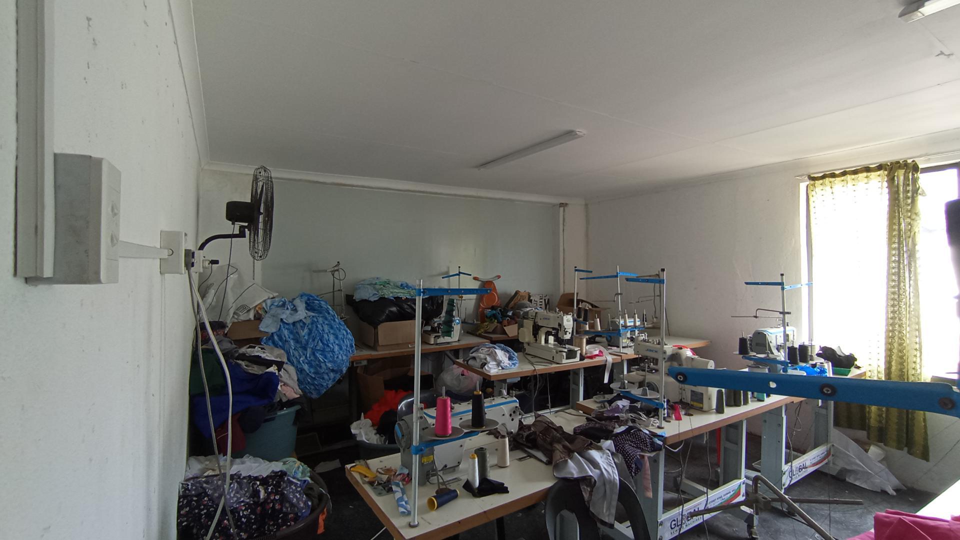 Store Room - 61 square meters of property in The Reeds