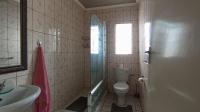 Bathroom 1 - 5 square meters of property in The Reeds
