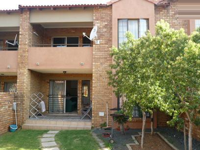 2 Bedroom Apartment for Sale For Sale in Mooikloof Ridge - Private Sale - MR14313