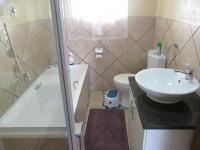 Main Bathroom - 5 square meters of property in Three Rivers