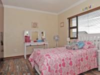 Bed Room 2 - 16 square meters of property in Heron Hill Estate