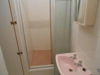Bathroom 3+ - 25 square meters of property in Kingsburgh