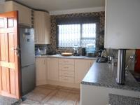 Kitchen - 13 square meters of property in Lenasia South