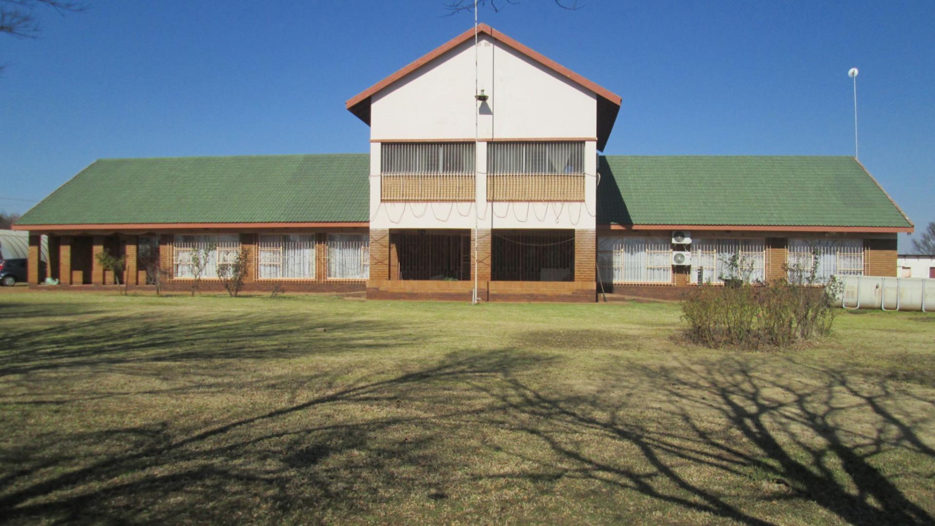 Front View of property in Rosashof AH