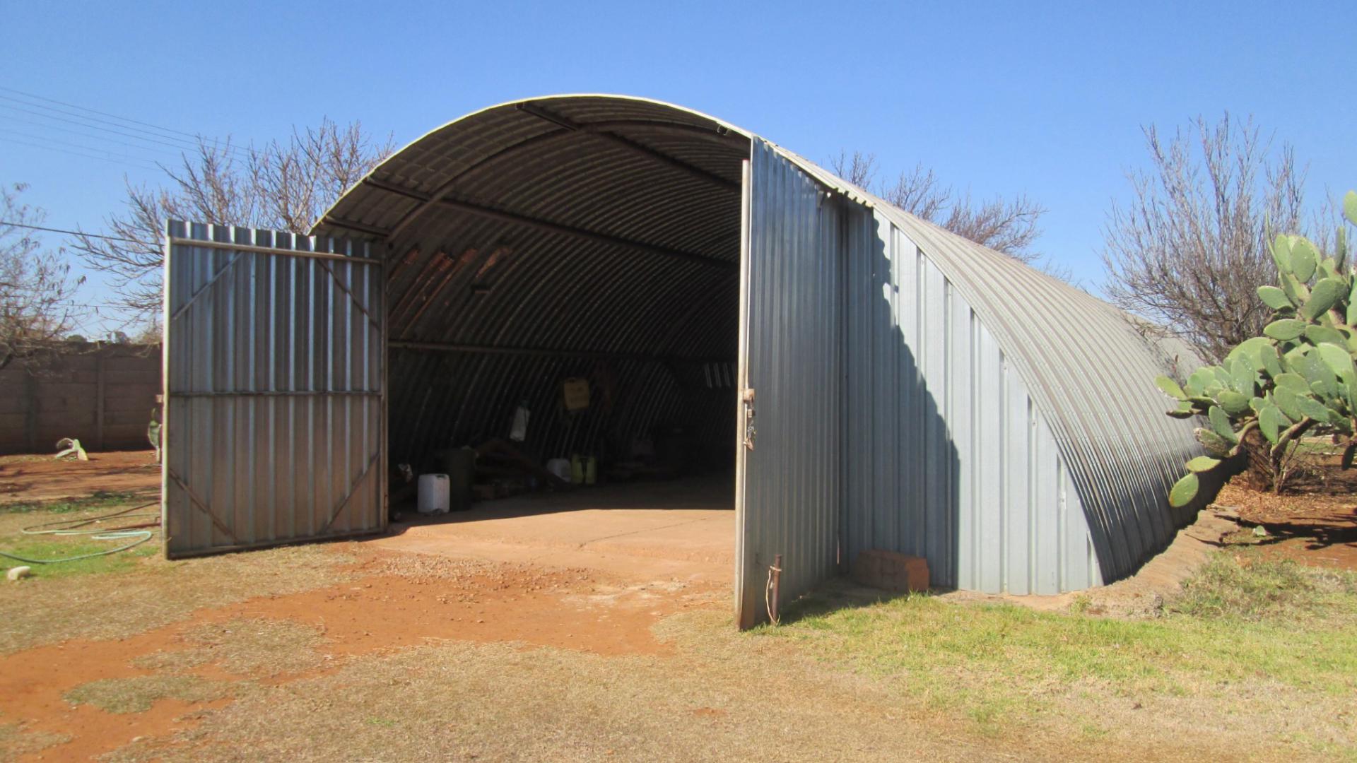 Backyard of property in Rosashof AH