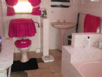 Main Bathroom - 8 square meters of property in Rosashof AH