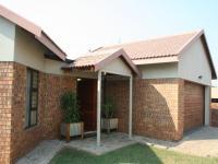 3 Bedroom 2 Bathroom Sec Title for Sale for sale in Aerorand - MP