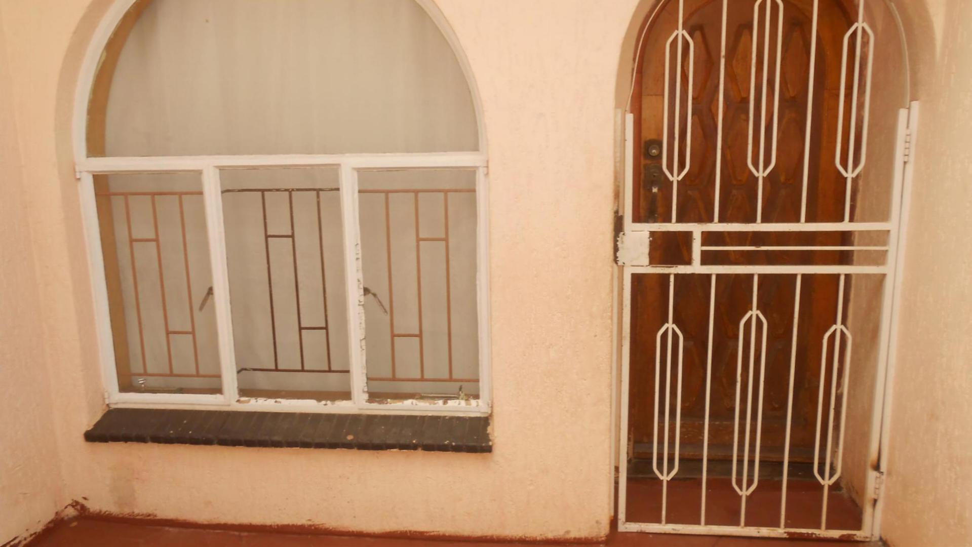 Backyard of property in Eersterust