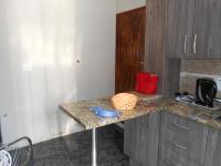 Kitchen - 16 square meters of property in Whitney Gardens