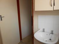 Main Bathroom - 5 square meters of property in Whitney Gardens