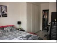 Main Bedroom - 16 square meters of property in Safarituine