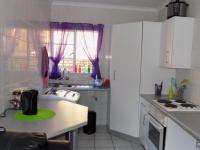 Kitchen - 8 square meters of property in Safarituine