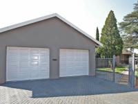 3 Bedroom 2 Bathroom House for Sale for sale in Waterkloof Ridge