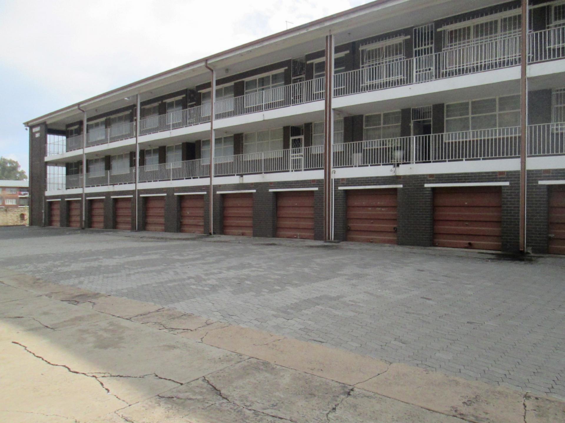 Front View of property in Vereeniging