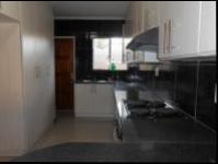 Kitchen - 19 square meters of property in Lakefield