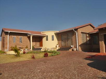 5 Bedroom House for Sale For Sale in Radiokop - Home Sell - MR14379