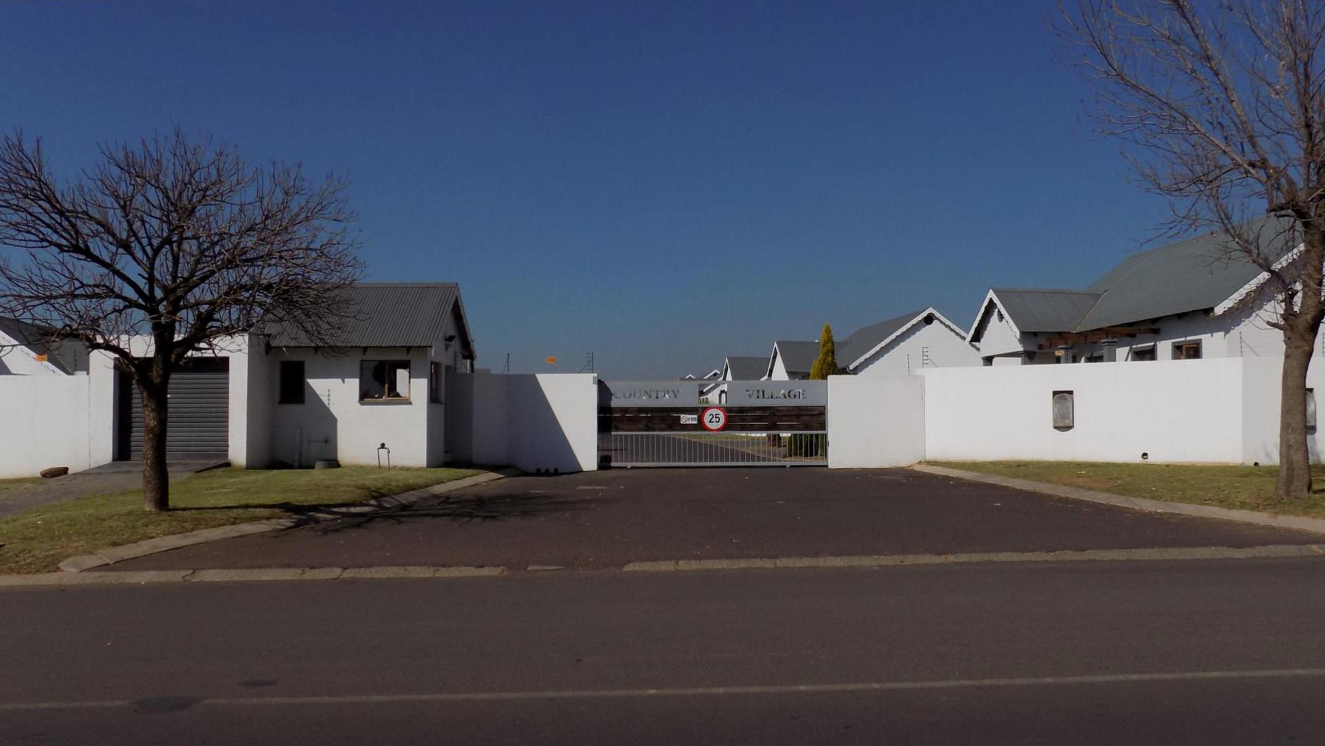 Front View of property in Emalahleni (Witbank) 