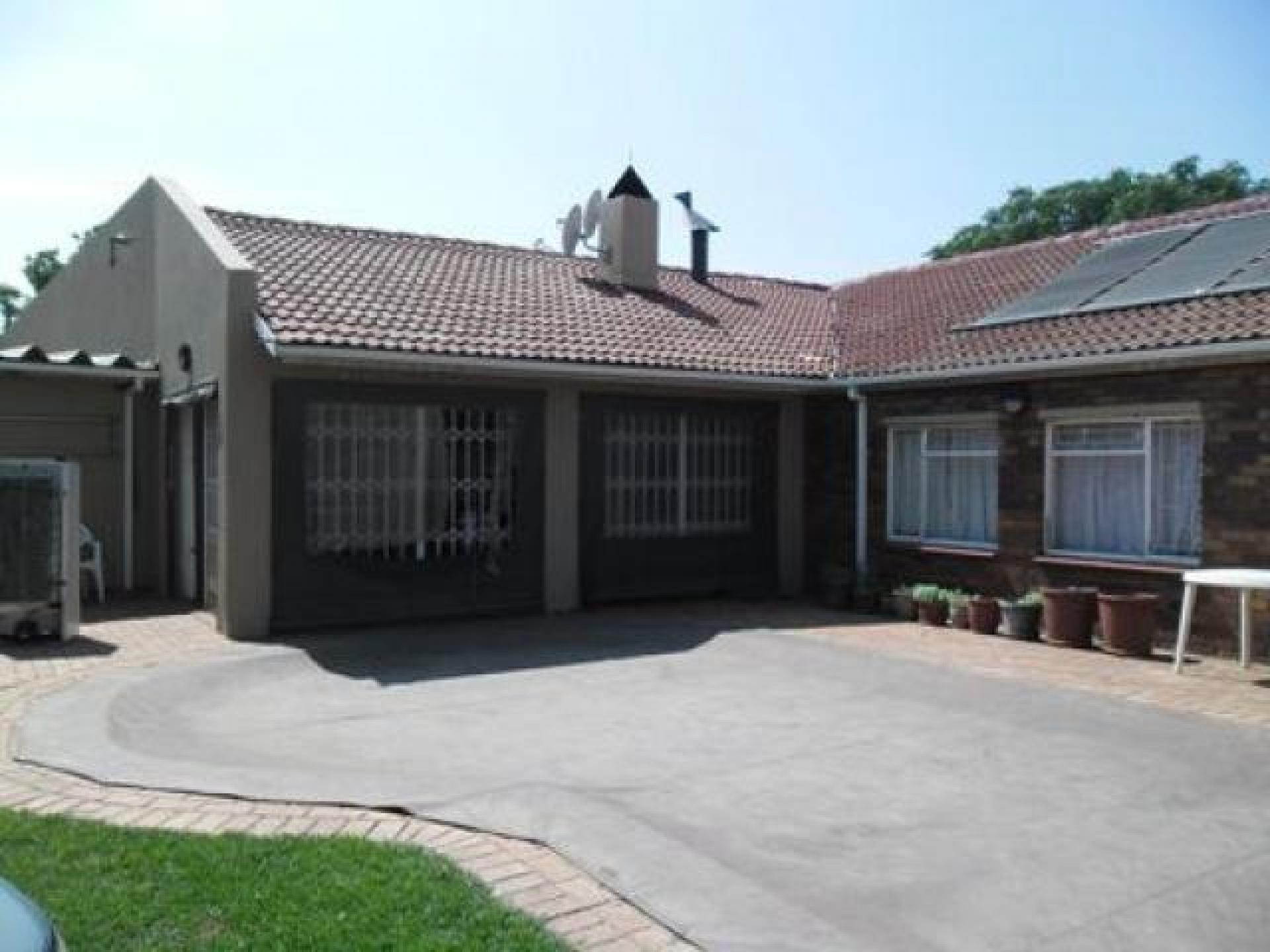 Front View of property in Secunda