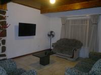 Lounges - 17 square meters of property in Eldorado Park AH