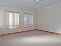 Bed Room 2 - 20 square meters of property in Woodlands Lifestyle Estate