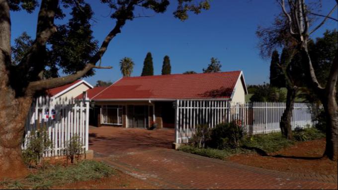 4 Bedroom House for Sale For Sale in Middelburg - MP - Home Sell - MR143949