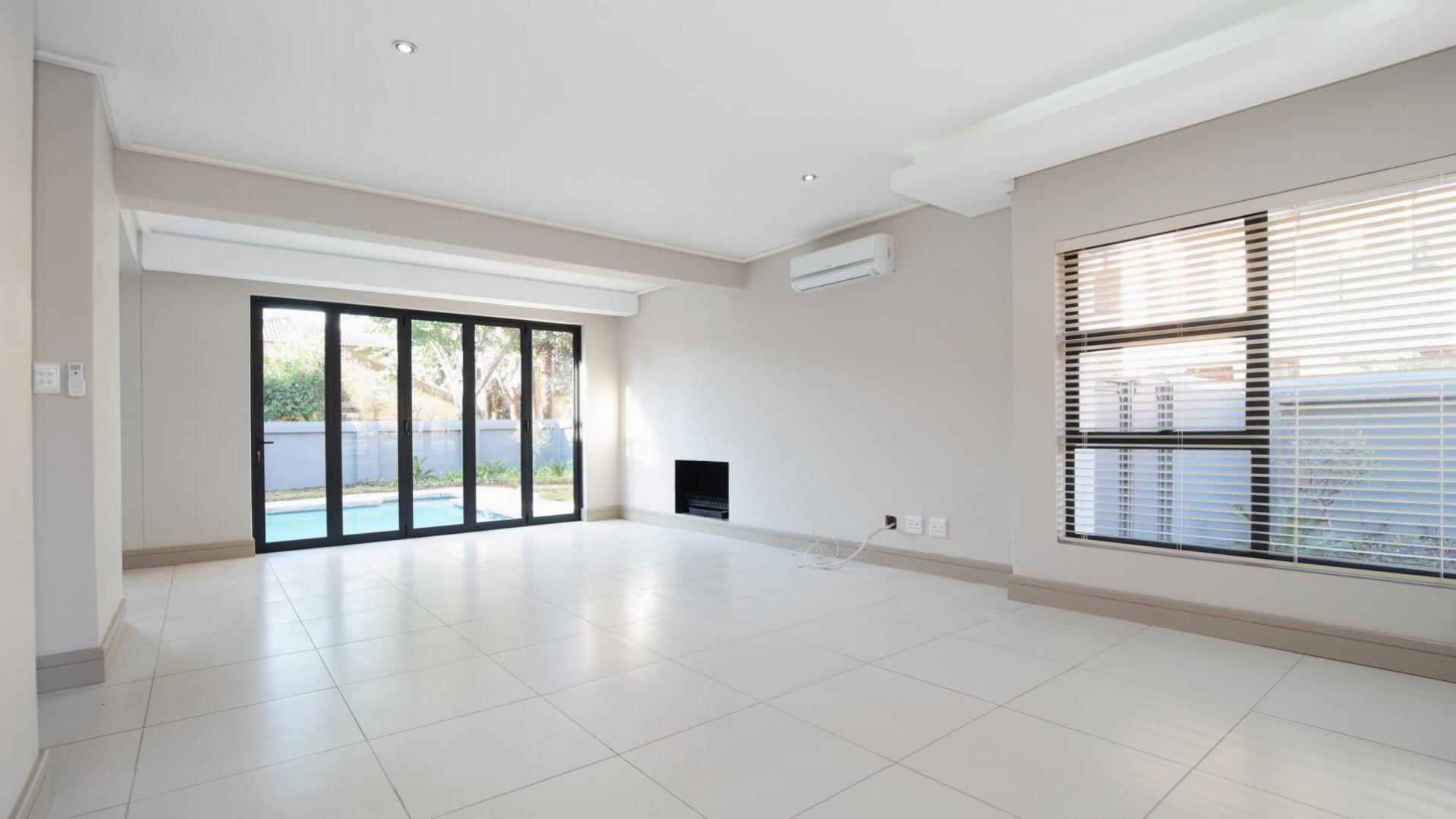 TV Room - 17 square meters of property in Silver Lakes Golf Estate