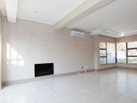 Lounges - 22 square meters of property in Silver Lakes Golf Estate
