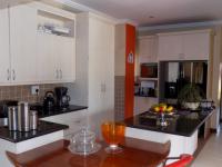 Kitchen - 21 square meters of property in Savannah Country Estate