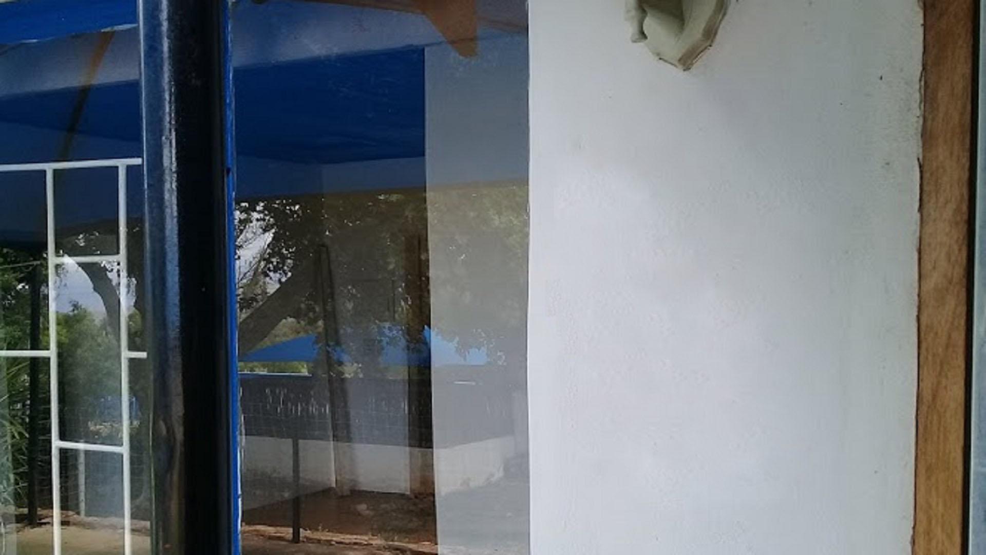 Front View of property in Kameeldrift West