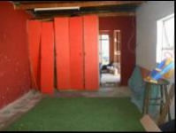 Spaces - 75 square meters of property in Krugersdorp