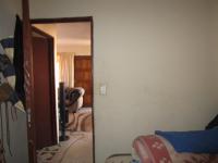 Bed Room 1 - 7 square meters of property in Bram Fischerville