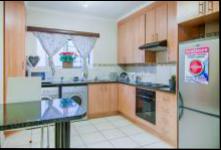 Kitchen - 13 square meters of property in Mbombela
