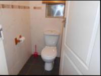 Guest Toilet - 2 square meters of property in Lawley