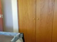 Main Bedroom - 25 square meters of property in Grassy Park