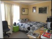 Main Bedroom - 17 square meters of property in Cosmo City