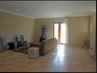 Lounges - 27 square meters of property in Krugersdorp