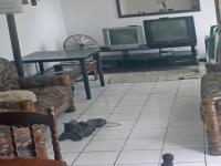 Lounges - 37 square meters of property in Sunwich Port