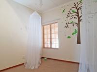 Bed Room 1 - 14 square meters of property in Silver Lakes Golf Estate