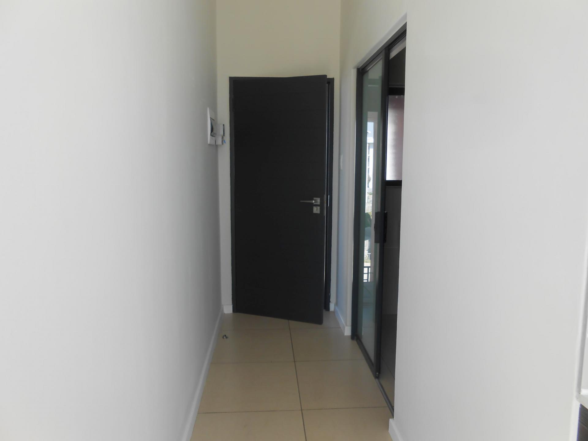 Spaces - 5 square meters of property in Fourways