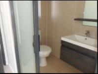 Bathroom 1 of property in Fourways