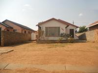 Front View of property in Winterveld