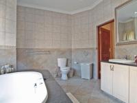 Main Bathroom - 17 square meters of property in Silver Lakes Golf Estate