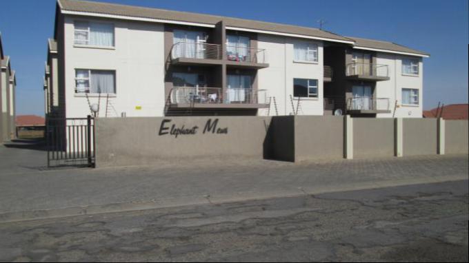 2 Bedroom Apartment for Sale For Sale in Vanderbijlpark - Home Sell - MR144725